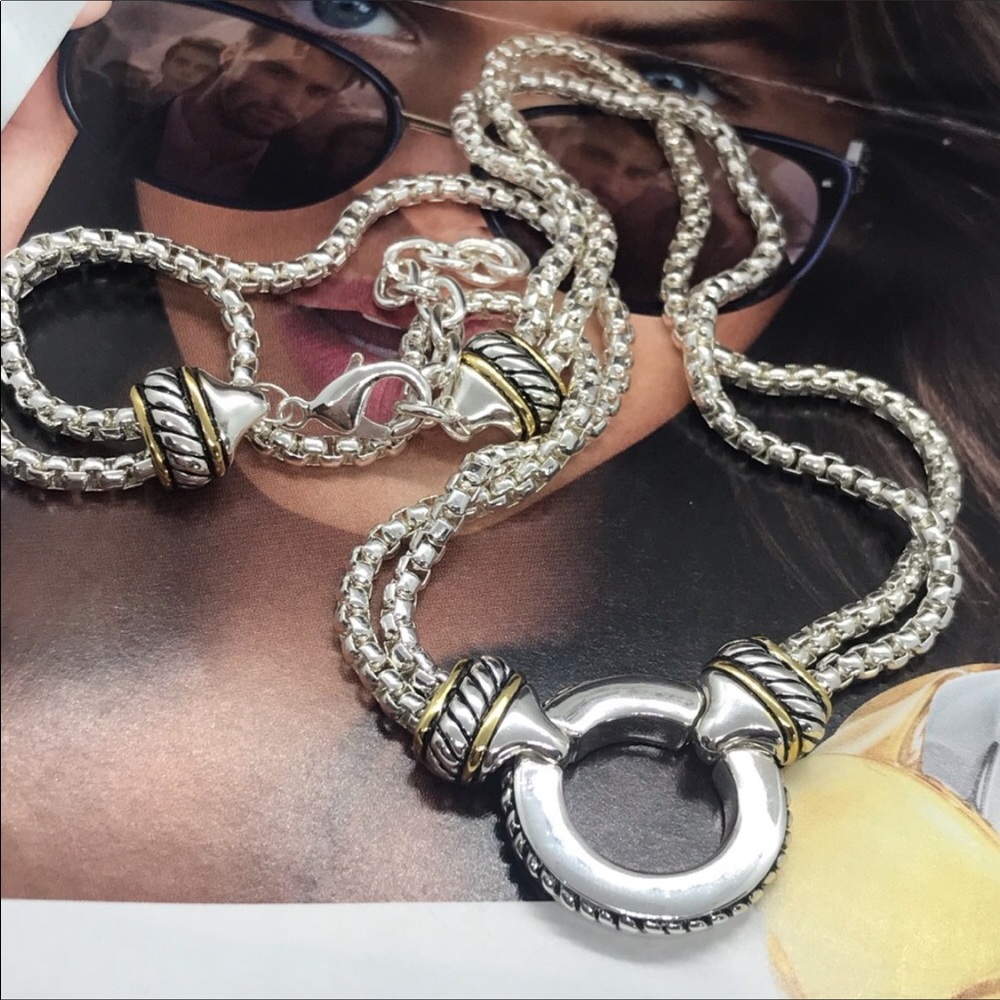 Silver Necklace - Picture 4 of 4